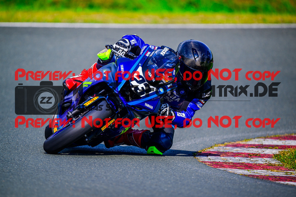 MaZZes_FotoMatrix_240728_6007705_3570 | R7