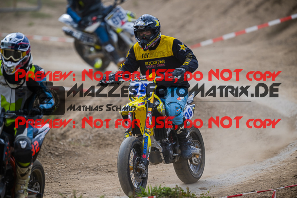 MaZZes_FotoMatrix_220904_0875 | S3