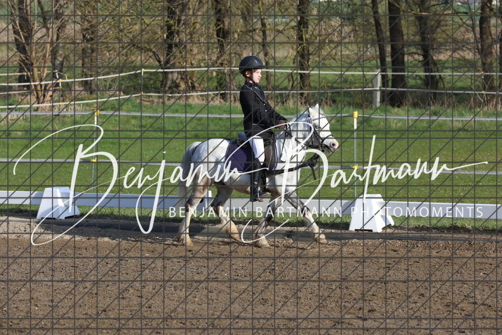 AZ2A2528 | Benjamin Bartmann Photomoments