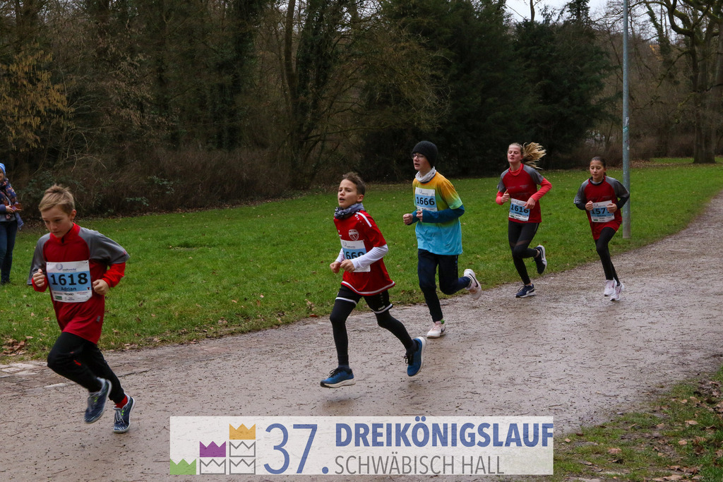 Stadtwerke Jugendlauf 1700m | 3 Koenigslauf 2023 - Realisiert mit Pictrs.com