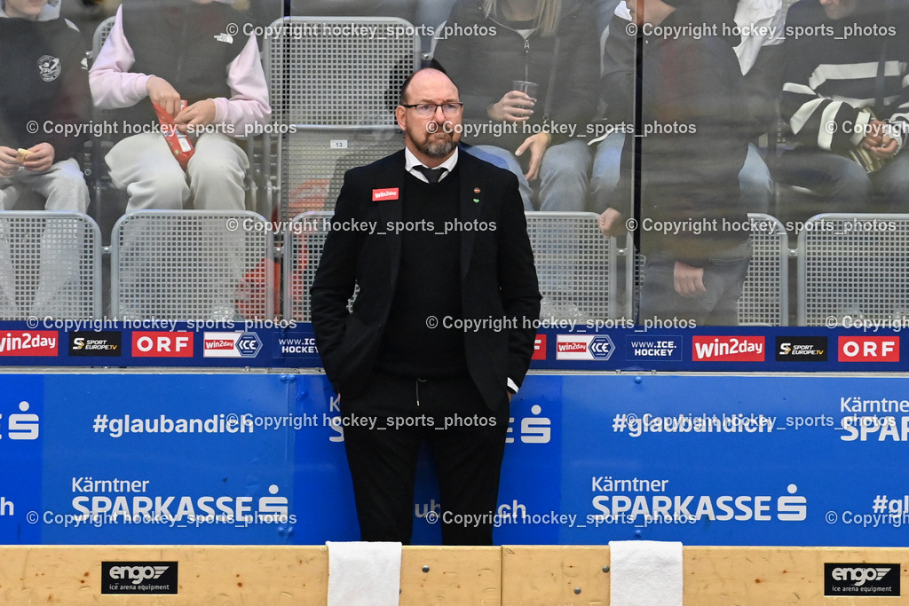 EC IDM WÄRMEPUMPEN VSV vs. MOSER MEDICAL GRAZ99ERS | Headcoach Graz 99ers Daniel Lacroix, EC IDM WÄRMEPUMPEN VSV vs. MOSER MEDICAL GRAZ99ERS, EC IDM WÄRMEPUMPEN VSV vs. MOSER MEDICAL GRAZ99ERS am 17.03.2026 in Villach (Stadthalle Villach), Austria, (Photo by Bernd Stefan)