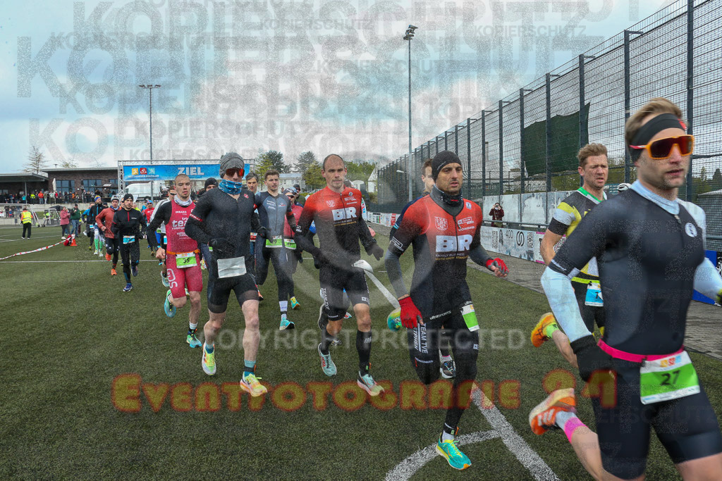 240421_0931_EX1_0575 | Sportfotografie im Rhein-Sieg Kreis, Köln, Bonn, NRW, Rheinland Pfalz, Hessen, etc. Unser Tätigkeitsfeld umfasst den Laufsport vom Volkslauf über den Marathon, Duathlon, Triathon bis zum Ultralauf wie Kölnpfad Ultra oder Schindertrail.