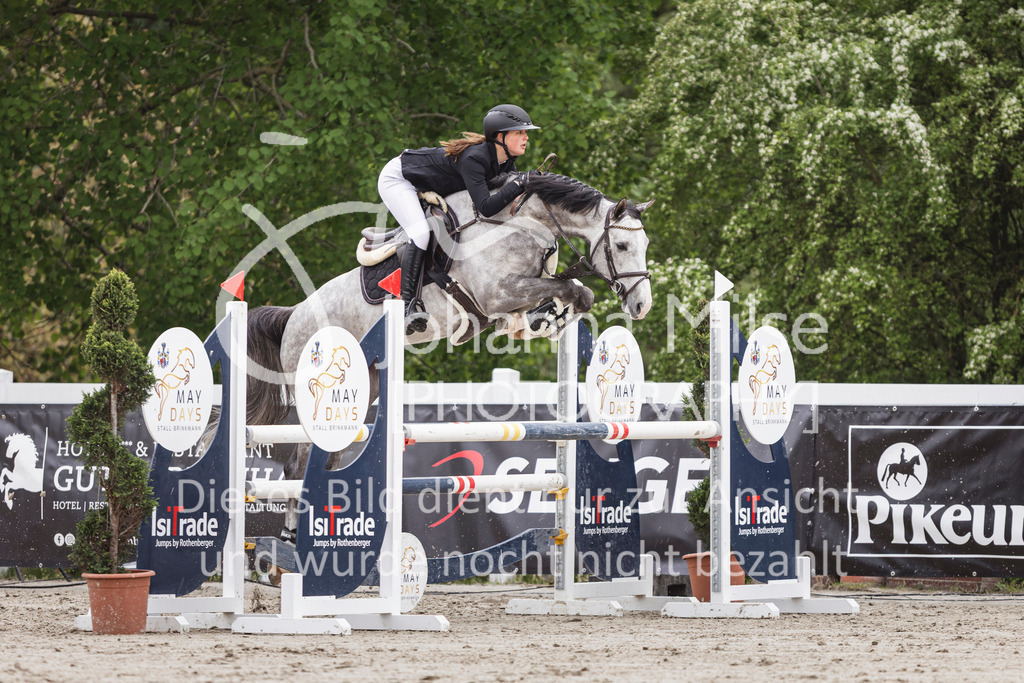 260508_PfSpTa_9_SprPf-L-909 | Deine schönsten Turniermomente als professionelle Fotos! Entdecke hochwertige Pferdesport-Fotografie im Online-Shop. Jetzt Fotos finden & bestellen!