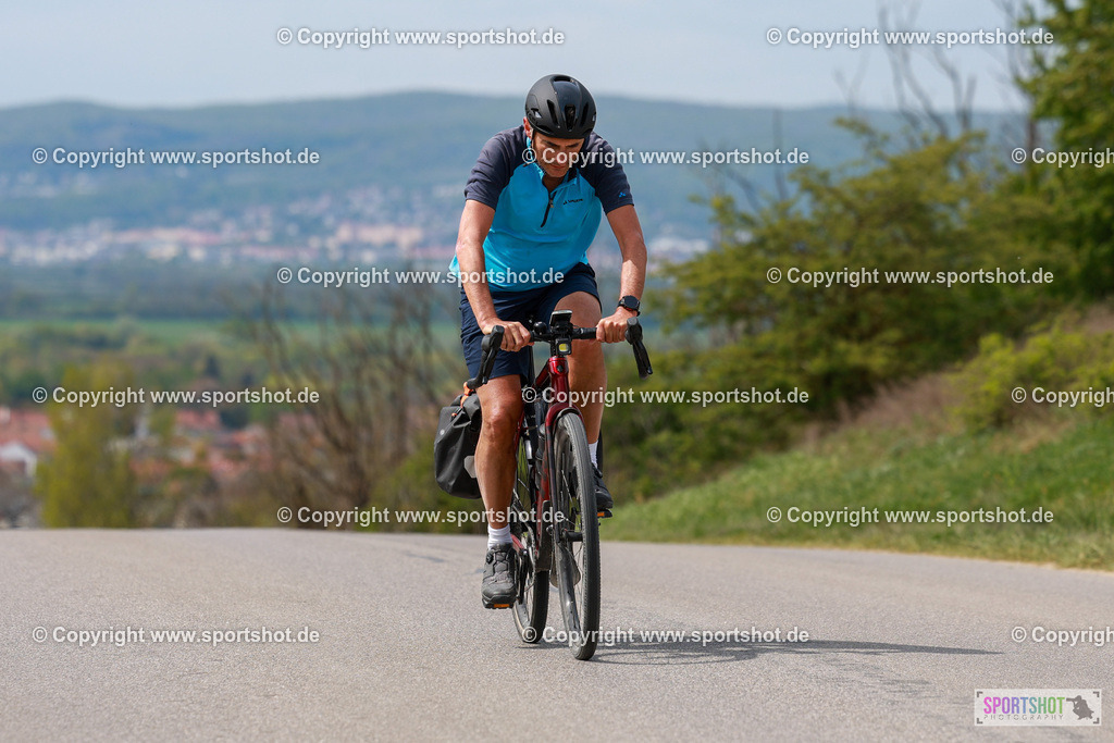 191_AR6_2129 | Neusiedlersee Radmarathon 2026@sportshot_your_pictrs #yourpictures#roadtowm2029 #nrm #neusiedlerseeradmarathon #neusiedlersee #neusiedlerseetourismus #burgenland #mörbisch #nrm26 #burgenlandtourismus #voglundco #poweredbyburgenlandtourismus #radsport #rad #marathon #ucigranfondo #visitburgenland #ucigranfondoworldseries