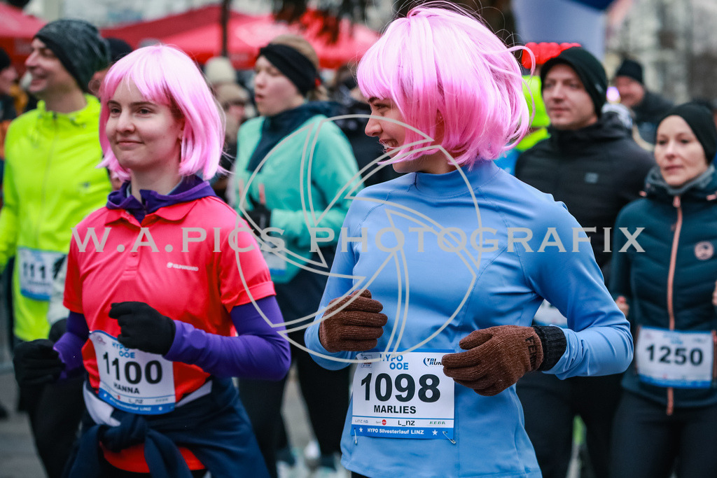 SILVESTERLAUF LINZ 25 | Linz, AUSTRIA, 31. Dezember 25, TRIRUN SILVESTERLAUF LINZ 25 , Image shows: 
Photo: WAPICS / BINDER Manuel