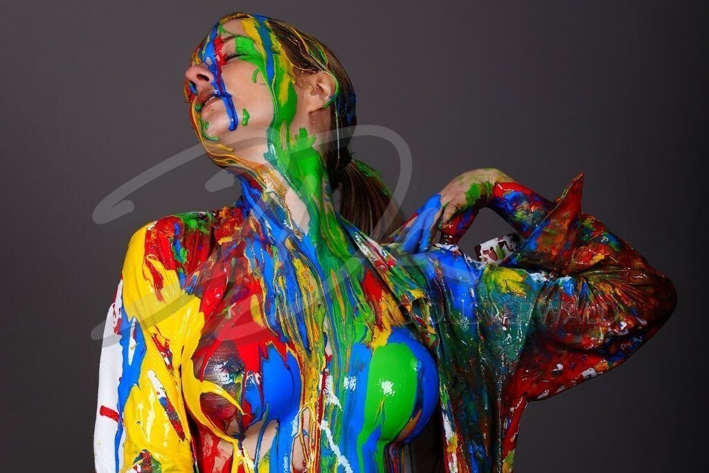 BodyArt-SHIRTSPLASH_3893f | #013 | Modell: Sarah | Foto: Alexander Große-Strangmann - Realisiert mit Pictrs.com