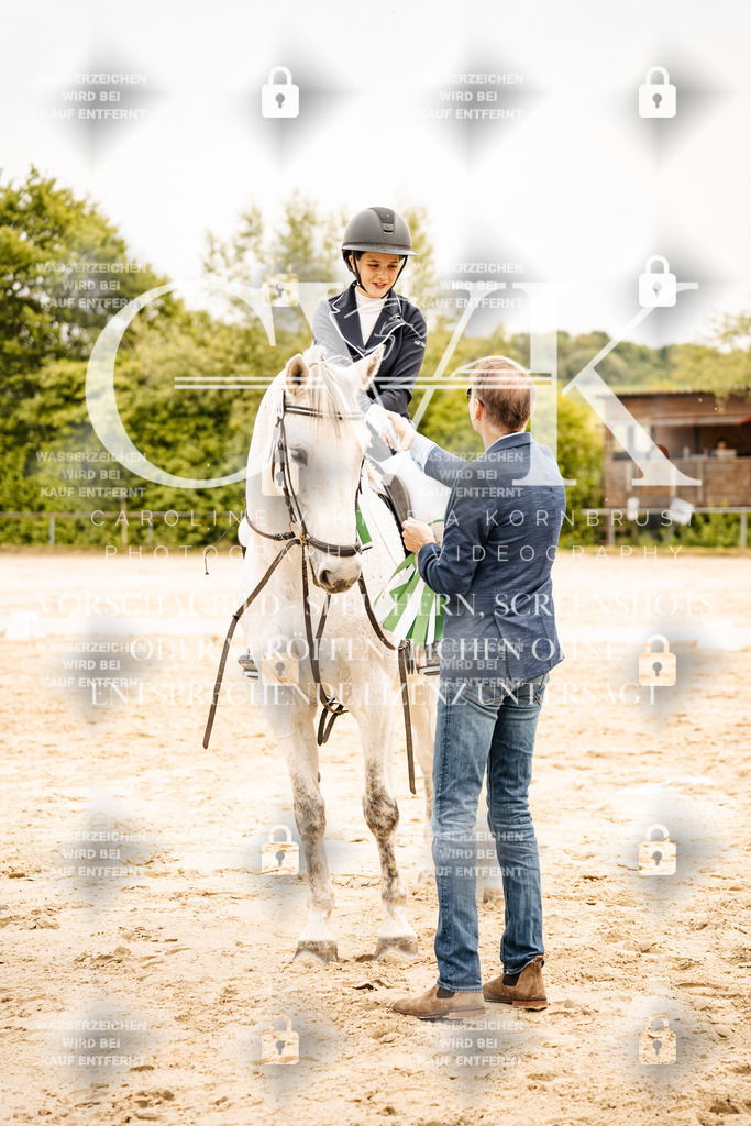 CK703679 | Turnierfotografie Pferdefotografie Trier Rheinland-Pfalz Pferdesport Reitsport Tierfotografie Sportfotografie Pferdevideo Pferdevideografie Equestrianvideography equestrianphotography  - Realisiert mit Pictrs.com