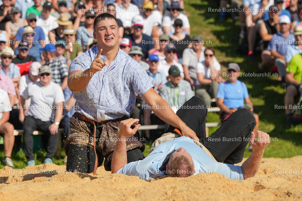 RB_09583-2 | René Burch leidenschaftlicher Fotograf aus Kerns in Obwalden.  Hier finden sie Sport, Landschaft und Natur Fotografie.
 - Realisiert mit Pictrs.com