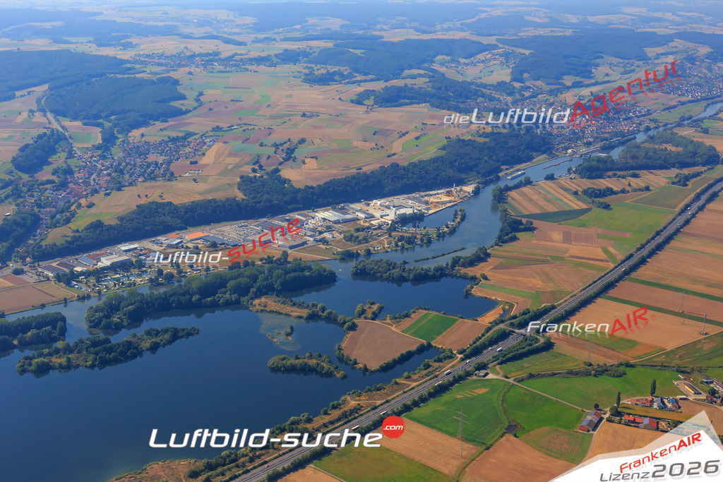 Die Luftaufnahme der Stadt  wurde vom UL-Flugzeug heraus erstellt ( keine Drohne )- hohe Auflösung für beste Qualität