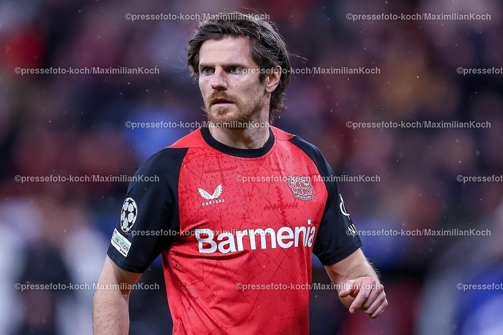 UCL29012502299 | 29.01.2025, Fußball, Bayer 04 Leverkusen - AC Sparta Prag, UEFA Champions League, 8. Spieltag, BayArena, Saison 2024 2025: Jonas Hofmann (Bayer04 Leverkusen #7)