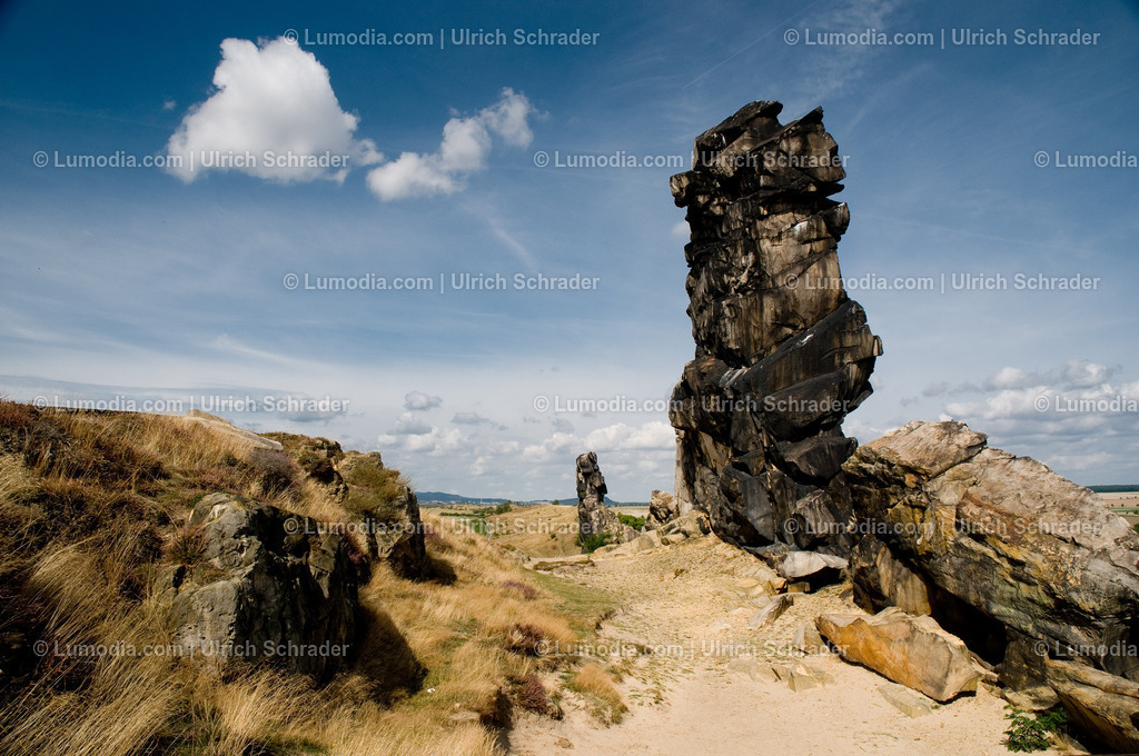 00491-2308 - Teufelsmauer | Stockfoto und Bilderpool mit Bildmaterial aus Deutschland, dem Harz, Halberstadt, Quedlinburg, Wernigerode und weltweit. Qualitativ hochwertige und professionelle Fotos anschauen und kaufen. - Realisiert mit Pictrs.com