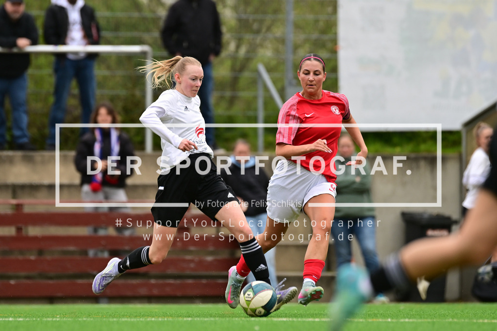 Fußball I Frauen I Saison 2025-2026 I Bezirksliga I 21. Spieltag I Harburger TB - Rahlstedter SC I 165693 | Der Sportfotograf. - Realisiert mit Pictrs.com