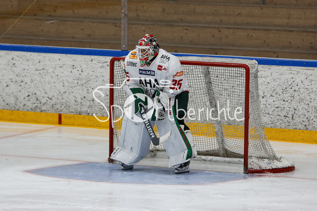 SC Langnau Tigers - Augsburger Panther | Markus KELLER (AEV #35) in Aktion / Freisteller / Einzelfoto