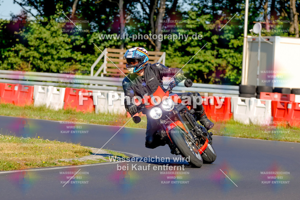 _MOT5302 | Hier findet Ihr Bilder von Touristenfahrten auf der Nürburgring Nordschleife oder von anderen Veranstaltungen die ich besucht habe. Viel Spass beim Durch Schauen 