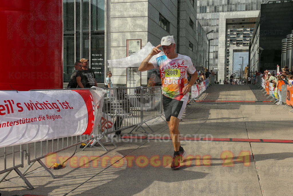 250920_1534_EX1_0049 | Sportfotografie im Rhein-Sieg Kreis, Köln, Bonn, NRW, Rheinland Pfalz, Hessen, etc. Unser Tätigkeitsfeld umfasst den Laufsport vom Volkslauf über den Marathon, Duathlon, Triathon bis zum Ultralauf wie Kölnpfad Ultra oder Schindertrail.