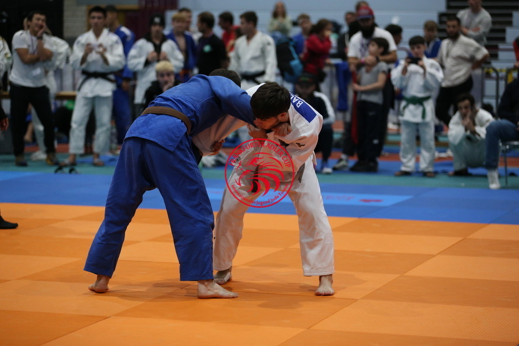 AT3Y2248 | Fotos vom Adler Cup - Pictures from Adler Cup

Hier findet Ihr alle Eindrücke und großen Momente der Adler Cup Wochenenden. Here you will find all impressions and great moments of the Adler Cup weekends. - Realisiert mit Pictrs.com