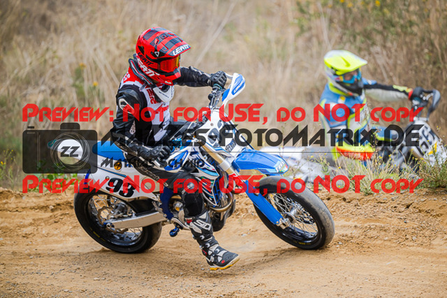 MaZZes_FotoMatrix_220813_7286 | S4