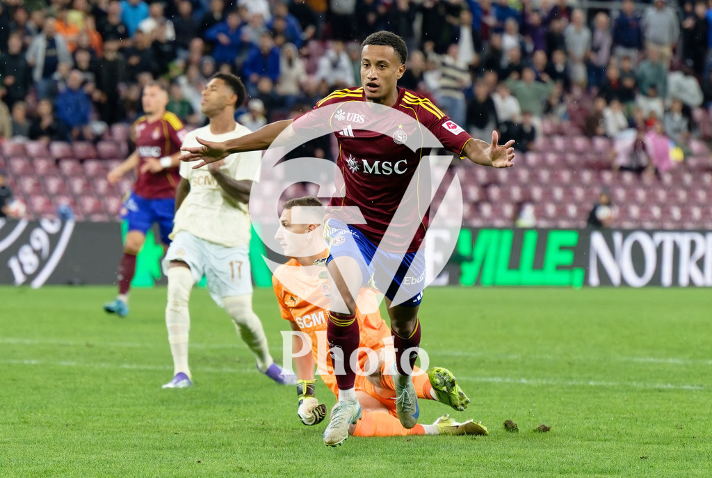 UEFA Conference League Play-offs 2nd leg - Servette FC v FC Shakhtar Donetsk | Lilian Njoh (14 Servette FC) celebrates after scoring his team's first goal  during the UEFA Conference League Play-offs 2nd leg match between Servette FC and FC Shakhtar Donetsk at Stade de Geneve in Geneva, Switzerland
