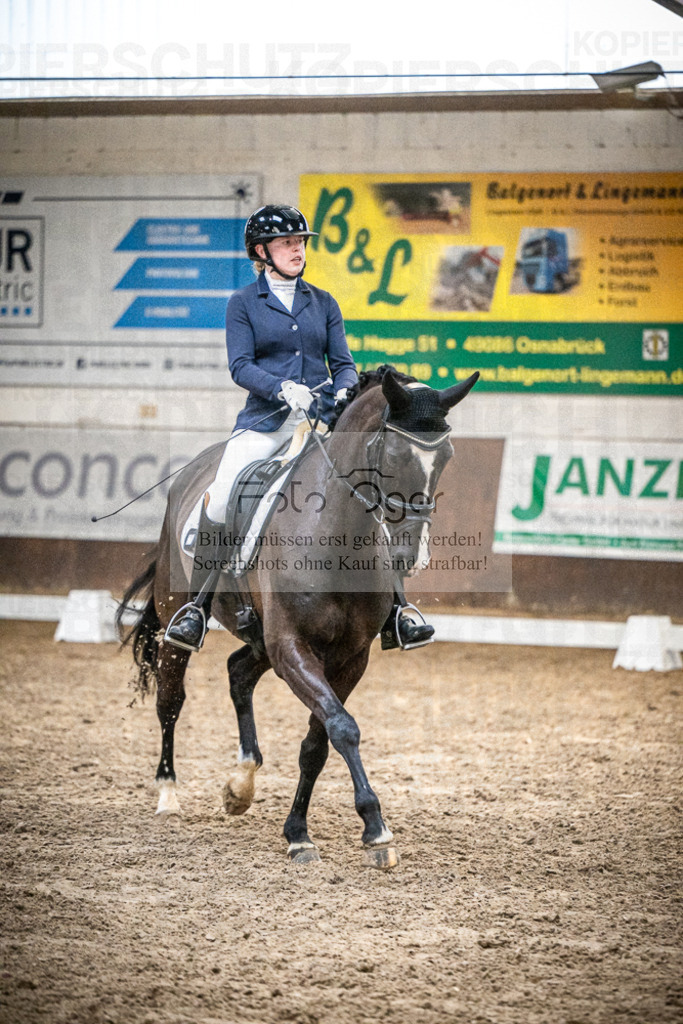 DOS_1054 | Entdecke hochwertige Reitturnierfotos von Foto Oger. Professionell, emotional und authentisch – jetzt Lieblingsmomente im Shop bestellen.Deutschlandweite Turnierfotografie. - Realisiert mit Pictrs.com