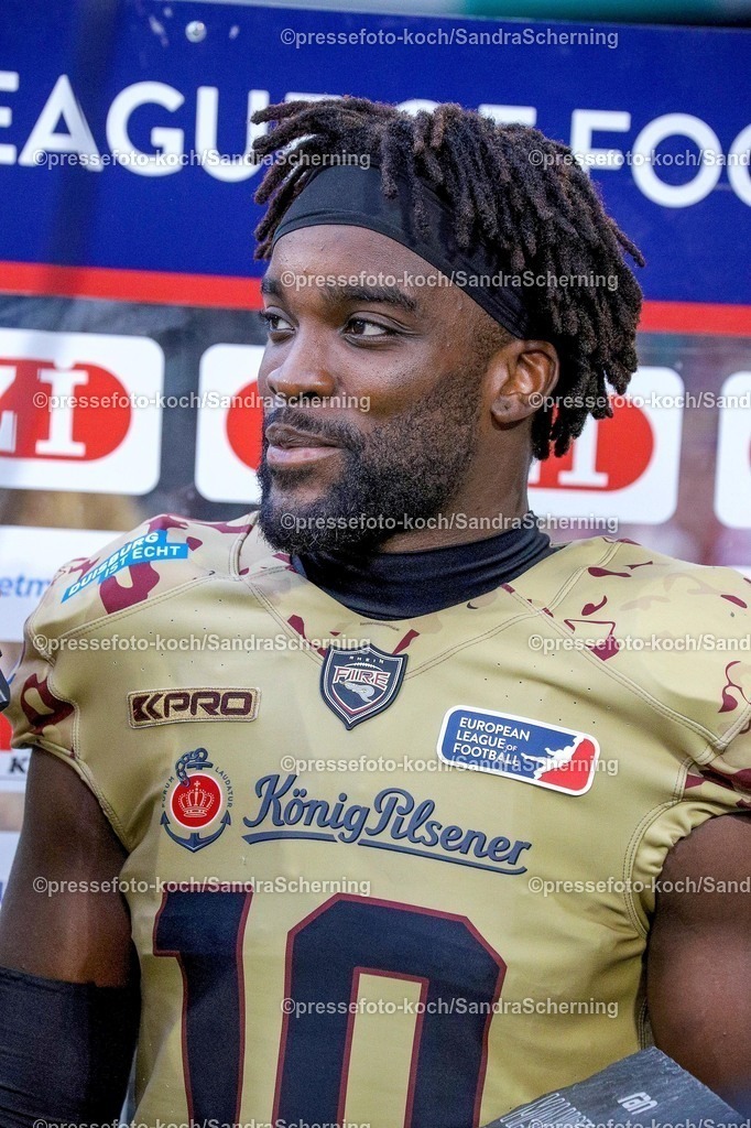 xSSC27072501055 | 27.07.2025, xsscx, American Footballl, Rhein Fire - Berlin Thunder, EFL, Schauinsland-Reisen-Arena, Saison 2025:  Wide Receiver Harlan Kwofie (10) von Rhein Fire im Portrait
