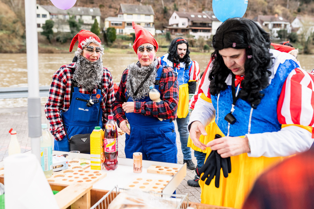 TorstenKrebsCom-FuHirschhorn-016-Z63_1222 | Hochwertige Oldtimer Bilder und der Oldtimer-Kalender. Ein großartiges Weihnachtsgeschenk für Oldtimer-Fans und Oldtimer-Liebhaber.  - Realisiert mit Pictrs.com
