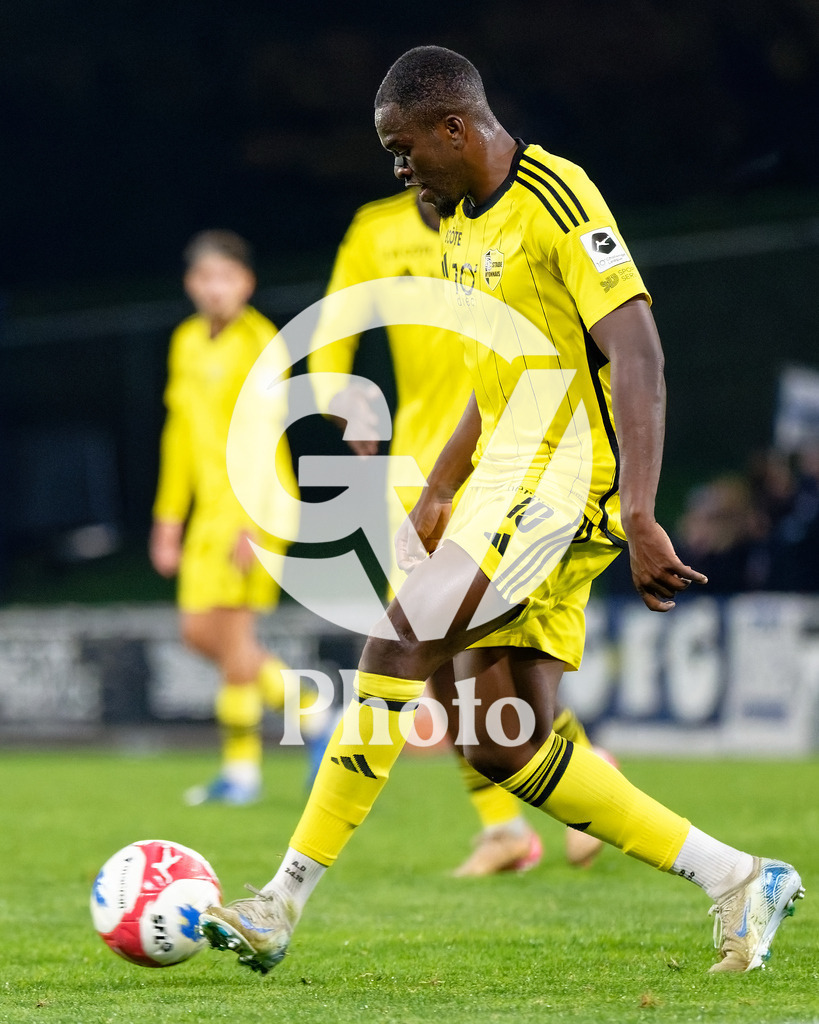 dieci Challenge League - FC Stade Nyonnais v Etoile Carouge FC |  during the dieci Challenge League match between FC Stade Nyonnais and Etoile Carouge FC at Centre sportif de Colovray in Nyon, Switzerland