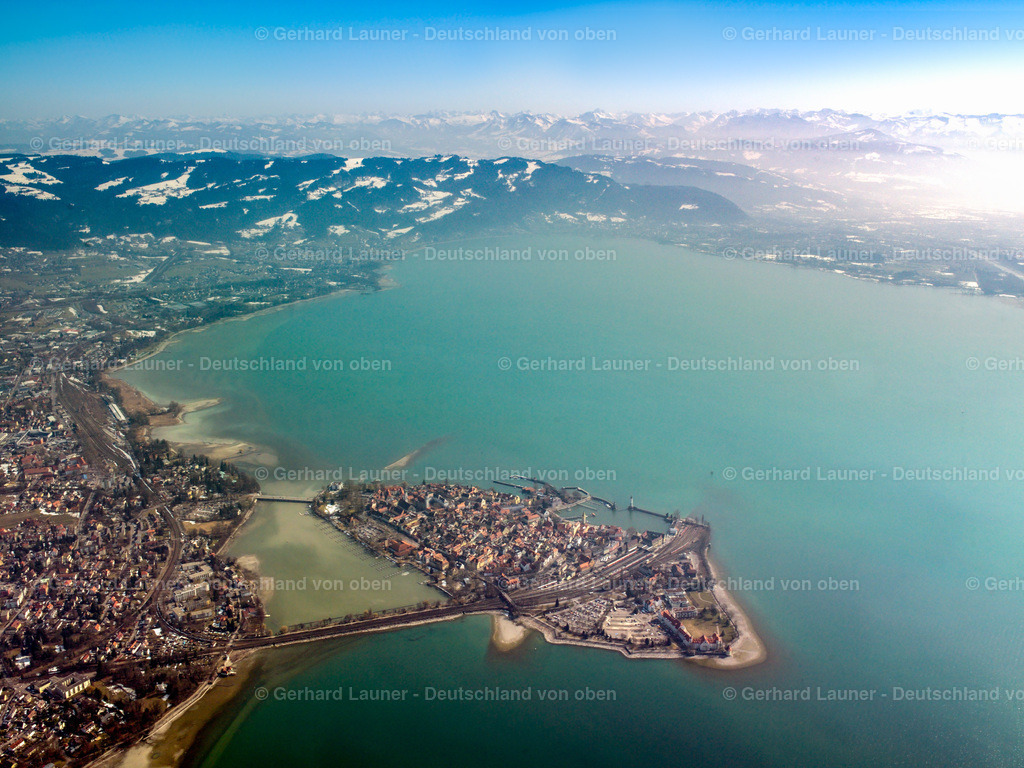26B0307 | Blick über Lindau am Bodensee in Richtung Südosten