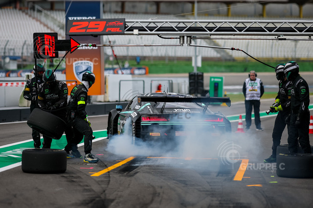 DTM825_100316233210425JB_JB | DTM, 15. + 16. Rennen Hockenheimring 2025 - Foto: Gruppe C Photography - Realisiert mit Pictrs.com