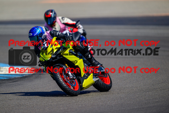 MaZZes_FotoMatrix_240520_6021986_8317 | INST