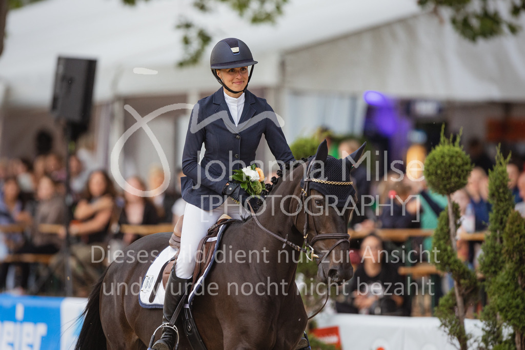 220729_BHO_GT_M2-Spr_2_BestBehaviour-753 | Deine schönsten Turniermomente als professionelle Fotos! Entdecke hochwertige Pferdesport-Fotografie im Online-Shop. Jetzt Fotos finden & bestellen!