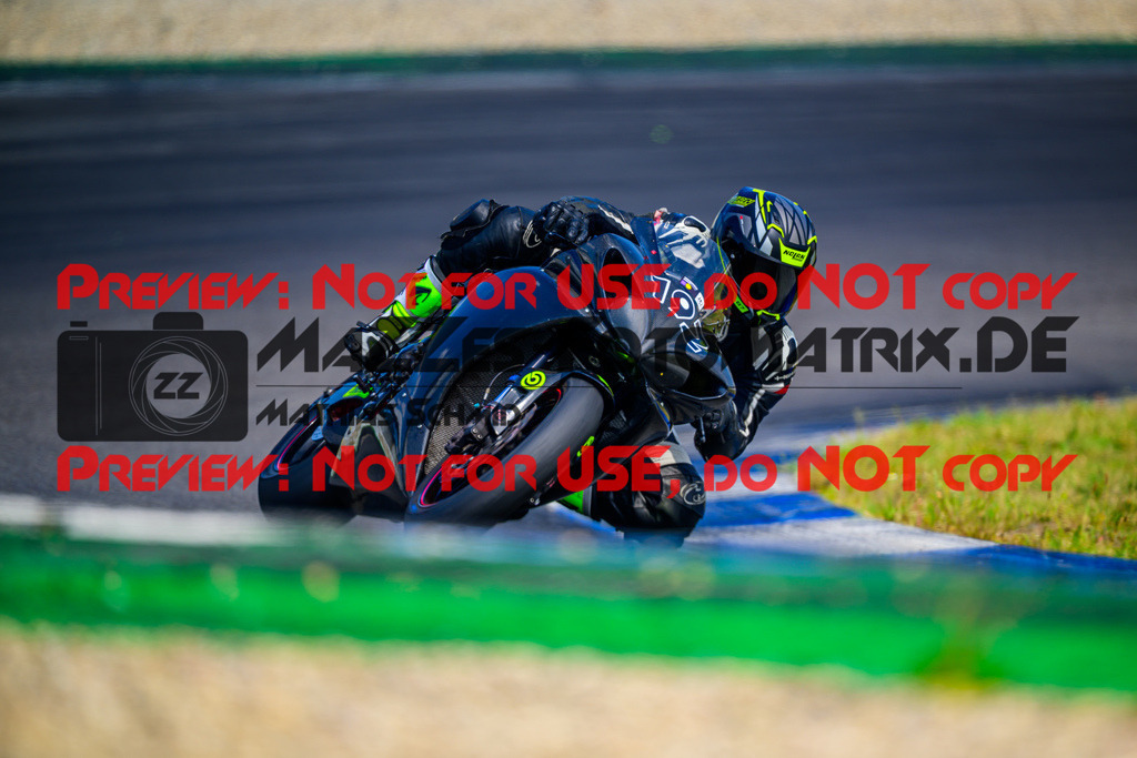 MaZZes_Fotomatrix_20250816_6007705_2675 | WEISS