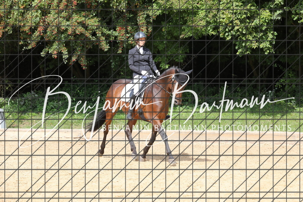 AZ2A2437 | Benjamin Bartmann Photomoments