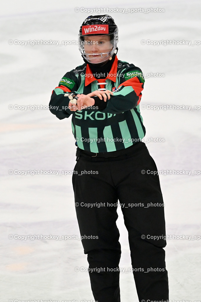 EC IDM WÄRMEPUMPEN VSV vs. MOSER MEDICAL GRAZ99ERS | KAINBERGER JULIA Referee, EC IDM WÄRMEPUMPEN VSV vs. MOSER MEDICAL GRAZ99ERS, EC IDM WÄRMEPUMPEN VSV vs. MOSER MEDICAL GRAZ99ERS am 17.03.2026 in Villach (Stadthalle Villach), Austria, (Photo by Bernd Stefan)