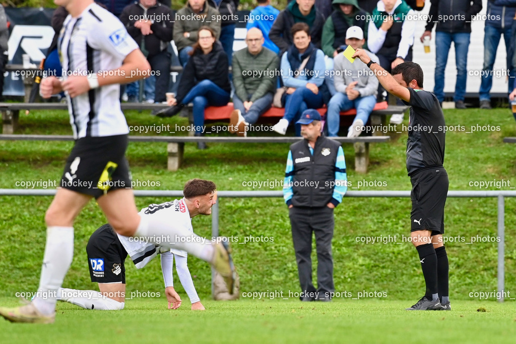 SVG Bleiburg vs. SAK 23.9.2023 | Roman Weger Referee, #28 Al Mahic SVG Bleiburg, SVG Bleiburg vs. SAK 23.9.2023, SVG Bleiburg vs. SAK am 23.09.2023 in Bleiburg (Karl Kornberger Stadion), Austria, (Photo by Bernd Stefan)