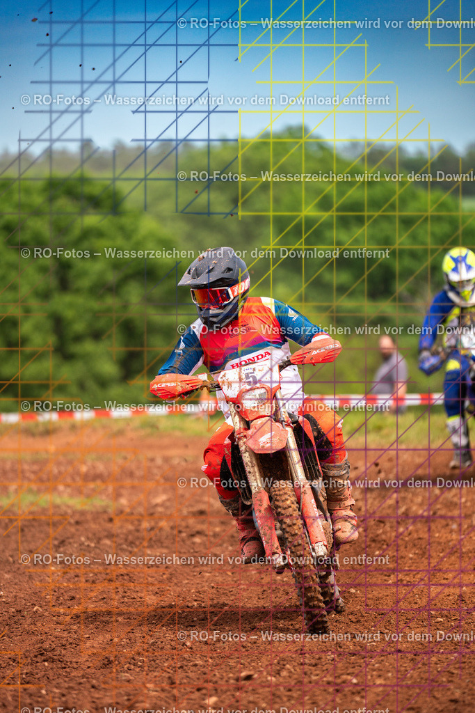 Wolfshausen 3 Lauf -358 | Sportfotografie von RO-Fotos: Motorsport, Motocross, Enduro, Laufveranstaltungen und Triathlon. Professionelle Fotos von Sportlern und Events. - Realisiert mit Pictrs.com