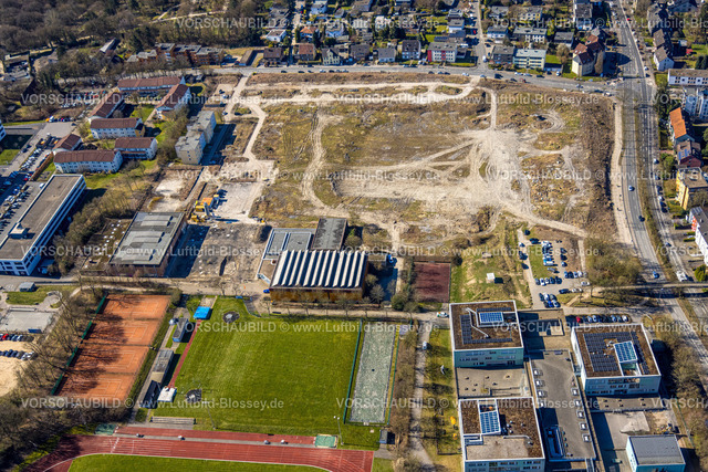 Bochum250301228 | Luftbild, Sportanlage Markstraße und Baustelle, Querenburg, Bochum, Ruhrgebiet, Nordrhein-Westfalen, Deutschland