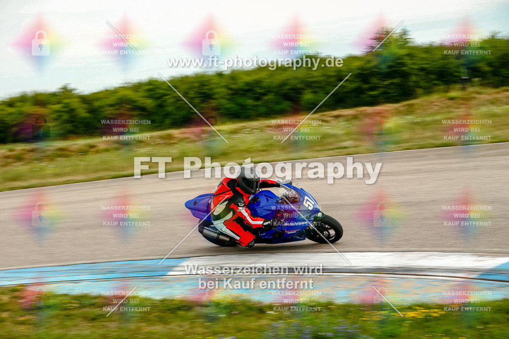 Chambley Juli-1154 | Hier findet Ihr Bilder von Touristenfahrten auf der Nürburgring Nordschleife oder von anderen Veranstaltungen die ich besucht habe. Viel Spass beim Durch Schauen 