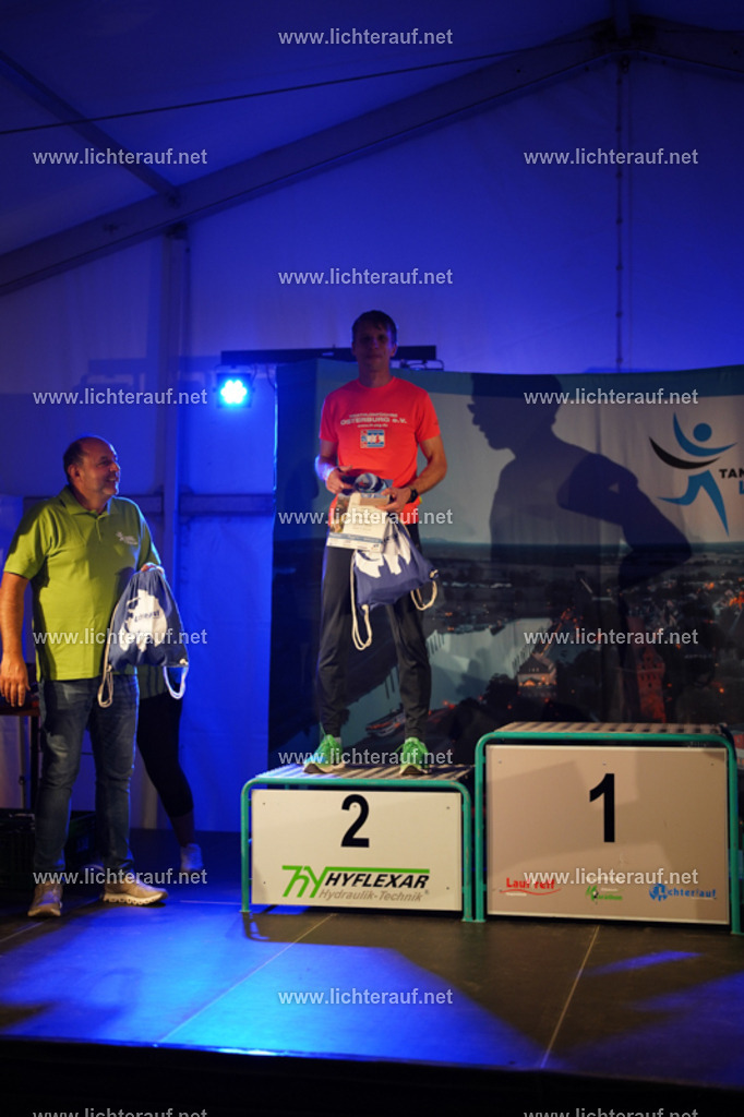 FSC00476 | Lichterlauf  - Realisiert mit Pictrs.com