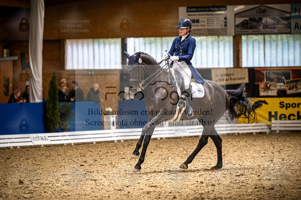 DOS_1644 | Entdecke hochwertige Reitturnierfotos von Foto Oger. Professionell, emotional und authentisch – jetzt Lieblingsmomente im Shop bestellen. - Realisiert mit Pictrs.com