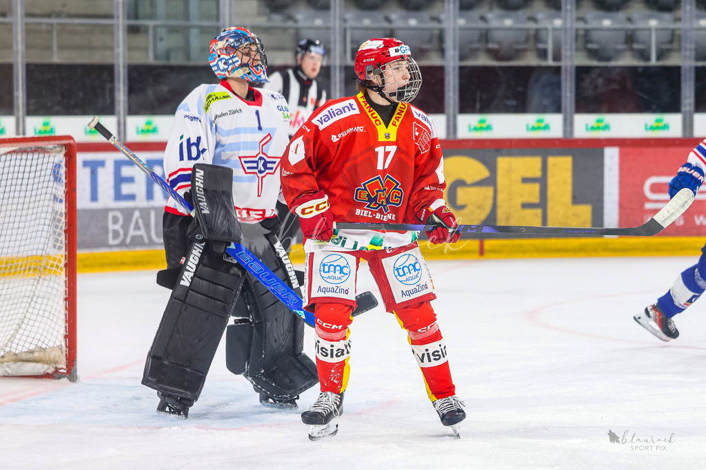 U18_EHCB vs EHCK_wb20260308-0803 | Sportbilder, Sportfotograf, Hochzeits- und Eventfotografin, Flugshows, Portraits und Tiershooting, Aviation, Downhill, Nationalleague, Swissleague, International