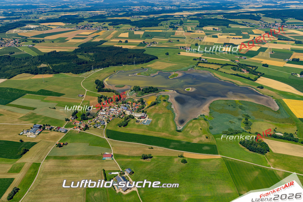 Aktuelles Luftbild von Rohr Bad Wurzach - Die Luftaufnahme wurde 2022 mittels UL-Flugzeug erstellt ( keine Drohne ) - hochauflösende Kamera-Systeme von  Canon -Beste Qualität - Für grossformatige Ausdrucke geeignet. Die Geschenkidee !