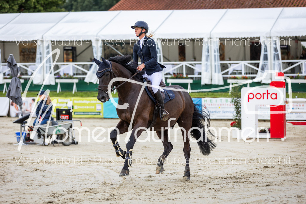 BHO-2PhSpr-M-5-2034 | MomenTaufnahmen Pferdesportfotos