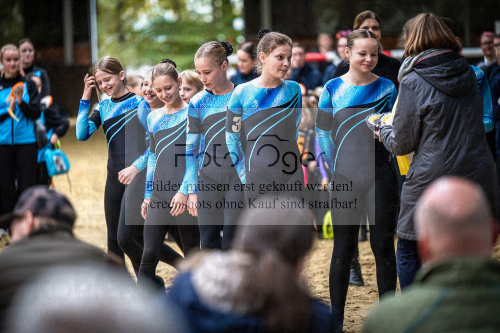 DOS_0357 | Entdecke hochwertige Reitturnierfotos von Foto Oger. Professionell, emotional und authentisch – jetzt Lieblingsmomente im Shop bestellen.Deutschlandweite Turnierfotografie. - Realisiert mit Pictrs.com