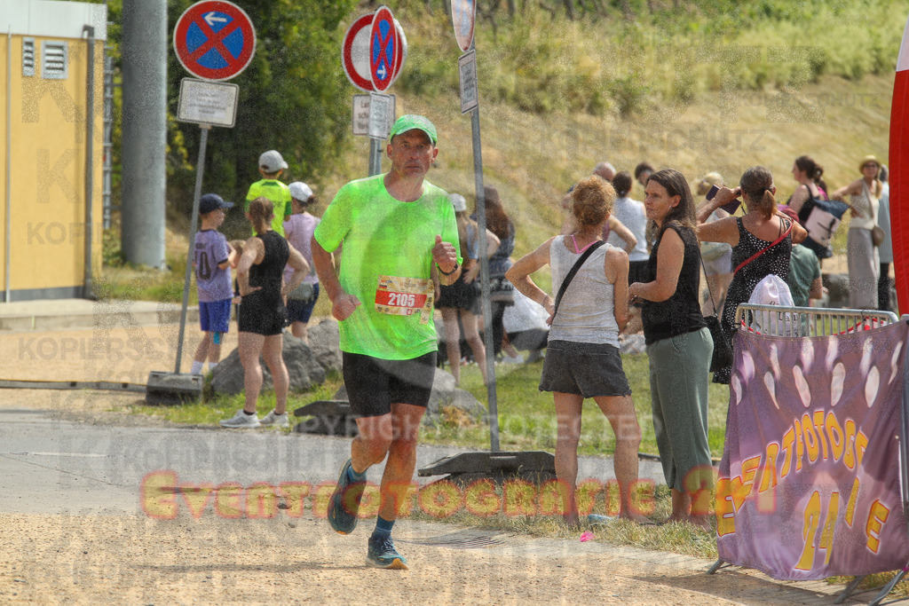 250614_1112_EV4_8659 | Sportfotografie im Rhein-Sieg Kreis, Köln, Bonn, NRW, Rheinland Pfalz, Hessen, etc. Unser Tätigkeitsfeld umfasst den Laufsport vom Volkslauf über den Marathon, Duathlon, Triathon bis zum Ultralauf wie Kölnpfad Ultra oder Schindertrail.
