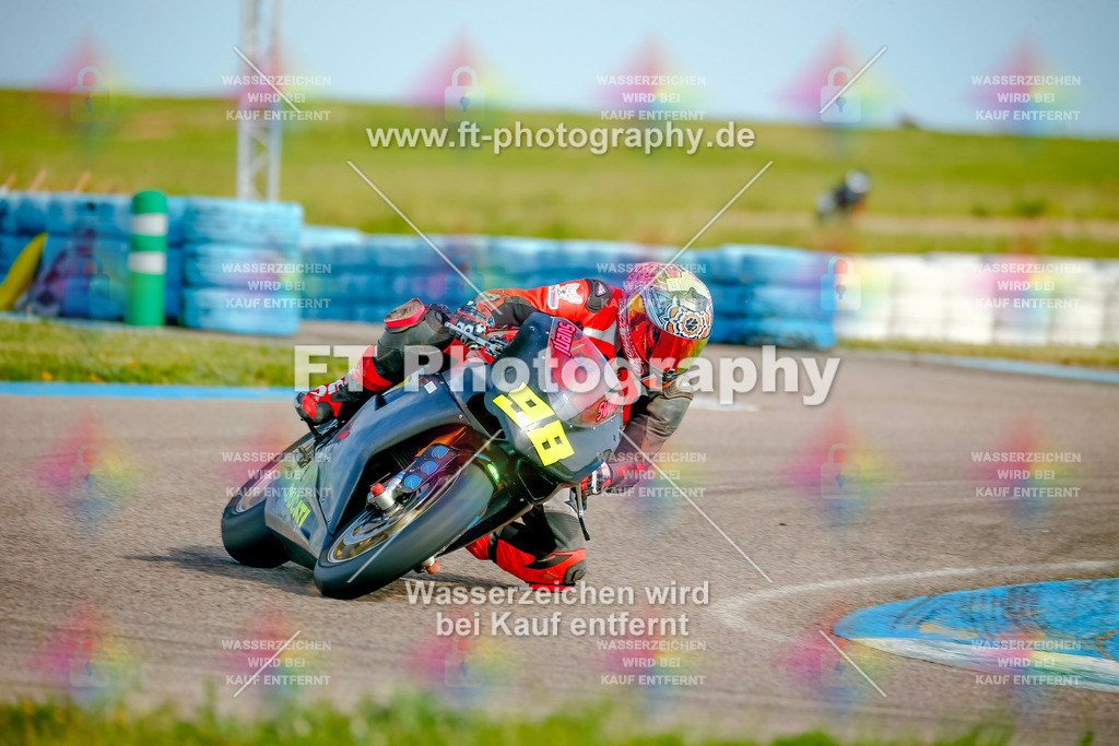 _MOT0338 | Hier findet Ihr Bilder von Touristenfahrten auf der Nürburgring Nordschleife oder von anderen Veranstaltungen die ich besucht habe. Viel Spass beim Durch Schauen 