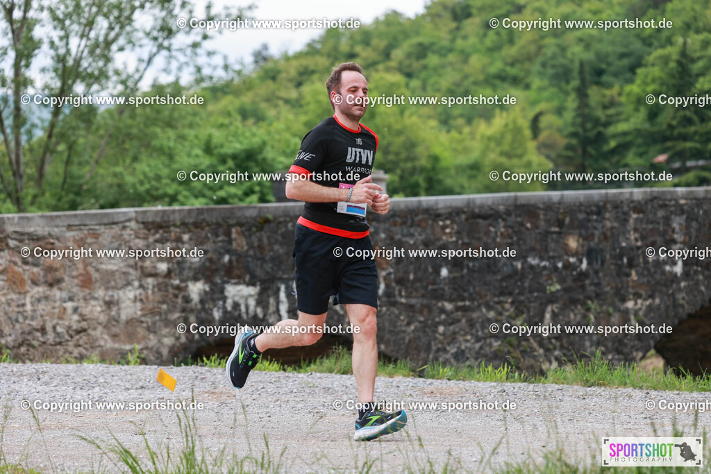 6R3A1990 | Ultra Trail Vipava Valley - Slovenia Trail Running 2024                                                        @Ultra Trail Vipava Valley - Slovenia             @Sportshotphotography                                  PhotoCredit : www.sportshot.de