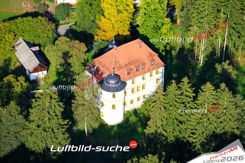 Die Luftaufnahme der Stadt Weismain wurde vom UL-Flugzeug heraus erstellt ( keine Drohne )- hohe Auflösung für beste Qualität