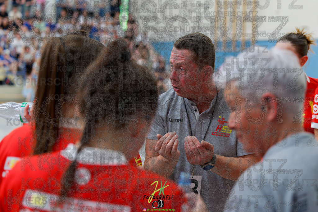 HSG Wettenberg - HSG Lumdatal | Wiederholungs-/Entscheidungsspiel um die Meisterschaft in der Frauen Oberliga Mitte und Aufstieg in die RegionalligaHSG Wettenberg - HSG Lumdatal am 11.05.2025 in Launsbach (Wettenberg) (Halle GS Launsbach (Wettenberg))Photo © 2025 - Jörg Heinrich - Realisiert mit Pictrs.com