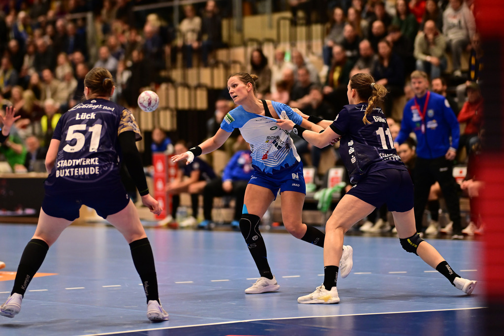 Handball I Frauen I Saison 2025-2026 I 14. HBF I 1. Spieltag I Buxtehuder SV - Sport-Union Neckarsulm | Der Sportfotograf. - Realisiert mit Pictrs.com