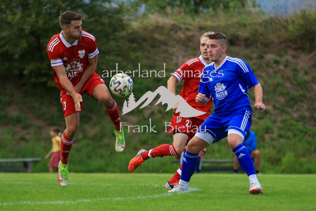 993T4526 | re. Nico Arbinger